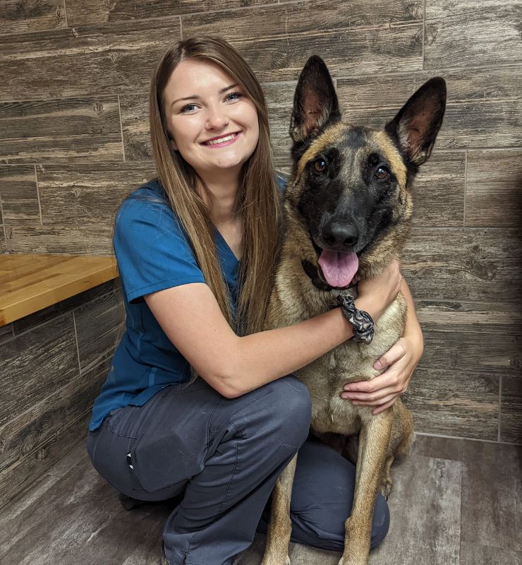Karli, Veterinary Technician